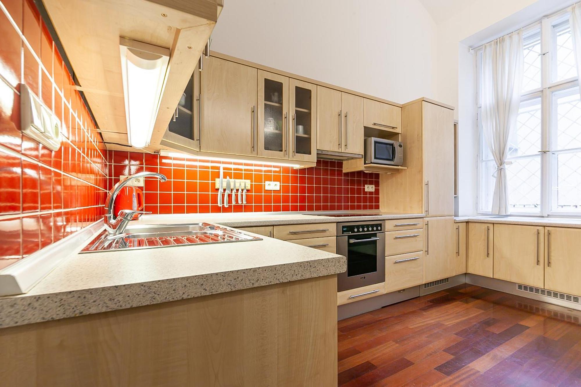 Royal Apartment By Charles Bridge View Of Saint Nicholas Church Prague Ngoại thất bức ảnh